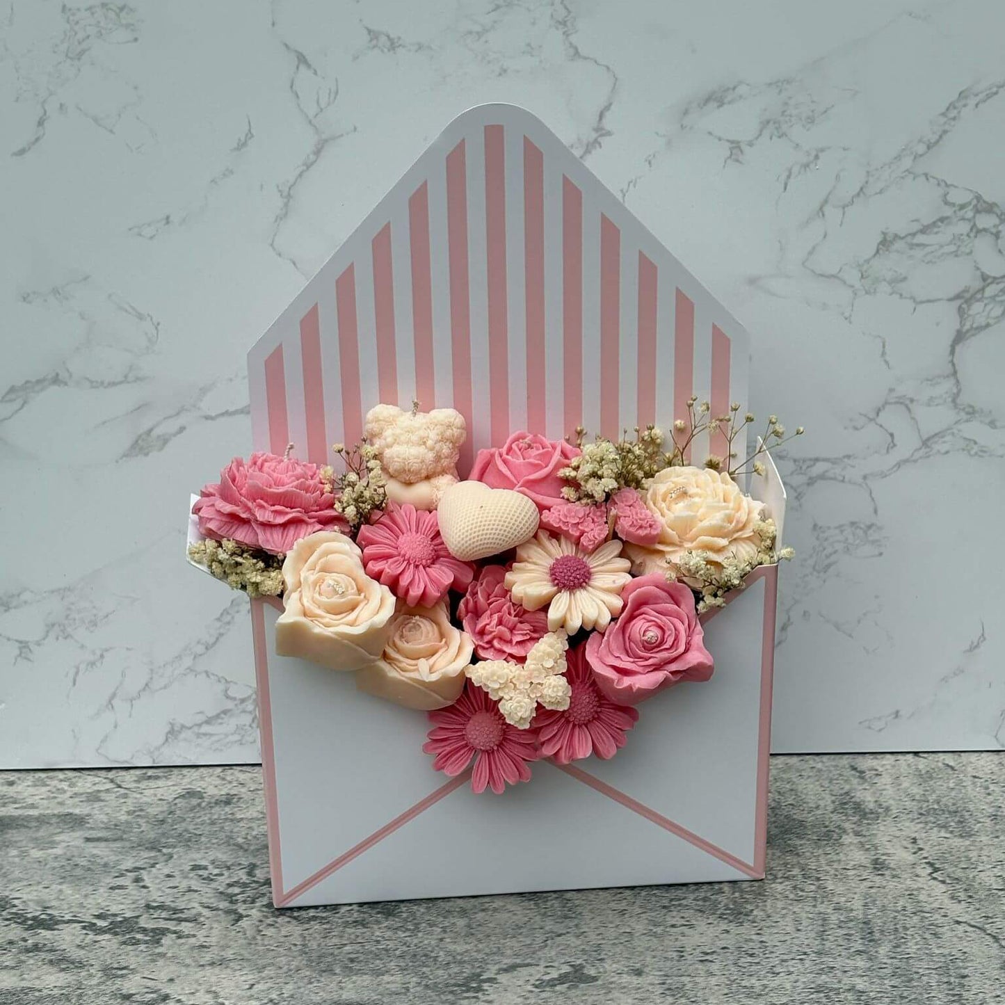 Candle flower bouqet