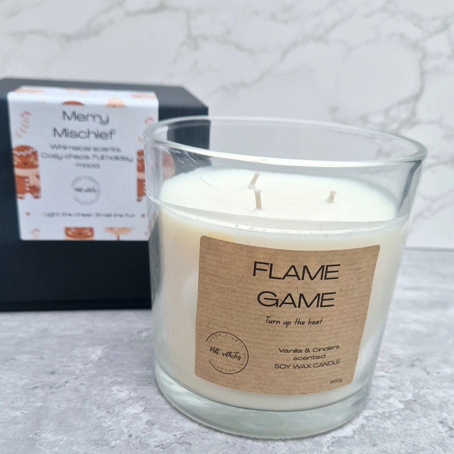 Flame game - vanilla & Cinders 3 wick candle