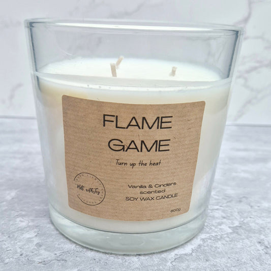 Flame game - vanilla & Cinders 3 wick candle