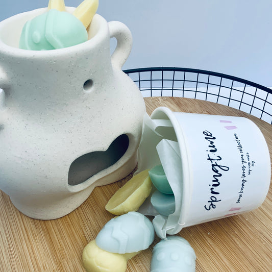 Some bunny loves you wax melt pot