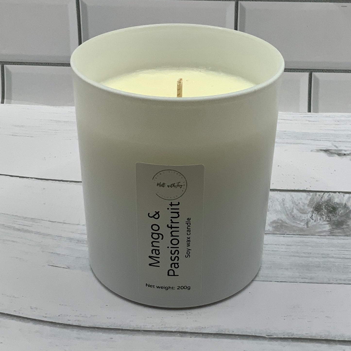 Mango & passionfruit candle