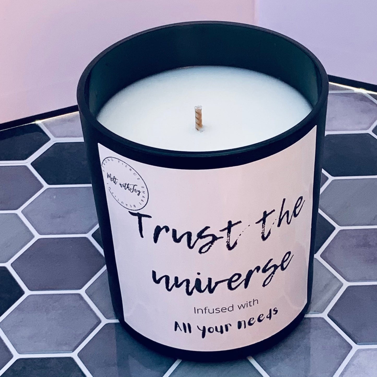 Trust the universe Candle